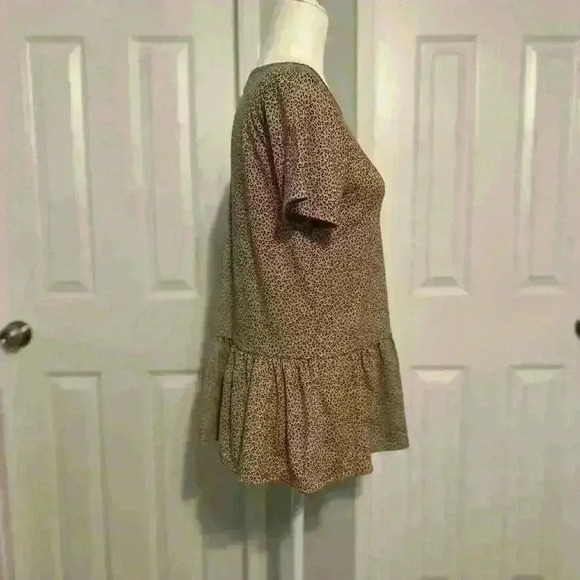 Gaze Leopard Print Peplum Blouse Size Small - Picture 3 of 5